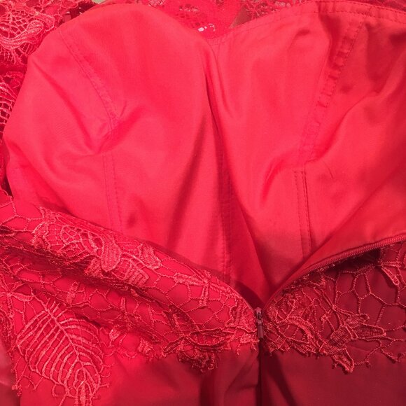 Size 16 chiffon long evening dress  formal gown true red chest 38" padded - Picture 4 of 8